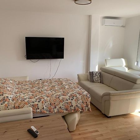 Premium Stan Novi Beograd Apartment Exterior photo